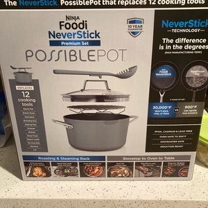 Ninja Foodi (premium set) Brand new.